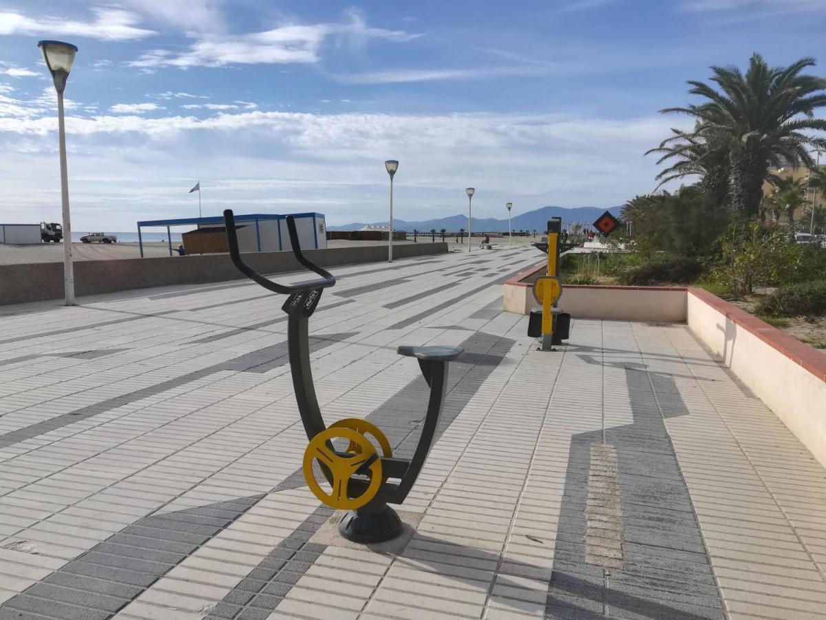 Agreable Studio 50M De La Plage Кане Екстериор снимка
